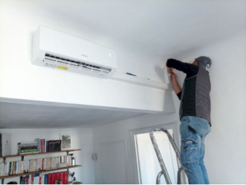 Installation d'un tri split de marque HEIWA à Aix-en-Provence Coefficient Energétique A++